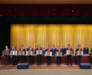 三峡旅游职院旅游管理学院喜获“宜昌市先进集体”殊荣