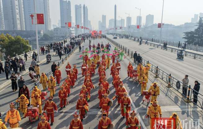 正月十五闹元宵，枣阳花车巡游、民俗展演点亮全城