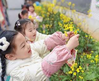 开学首日，武昌校园花样多