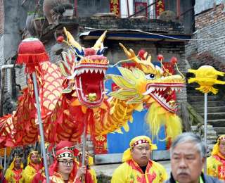 正月十六倒龙灯：十堰郧阳百余年龙灯队的舞动传承