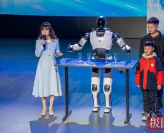 2026年宜昌市“新春第一课”全网开播，40万中小学生共赴科技之约