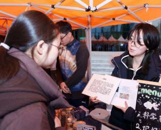 21支本禹志愿服务队分队集体亮相，华中农大开展“学雷锋”志愿服务嘉年华