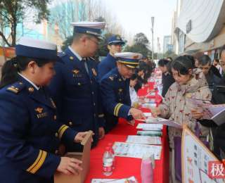 湖北荆州市荆州区消防开展消防产品防伪知识宣传