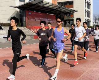 跟着专业教师“避坑”，体育中考满分不难