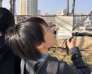 教学楼顶种葡萄，开出三个特色社团！这所小学的“空中课堂”真会玩