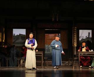 北京人艺再演《茶馆》 带观众感受民族话剧传承