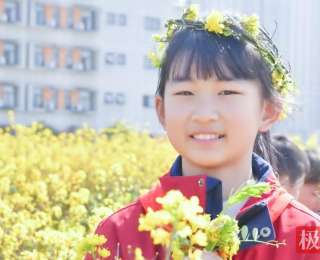 黄冈思源实验学校：当“花田小侦探”，在校园农场解锁蔬菜花的秘密