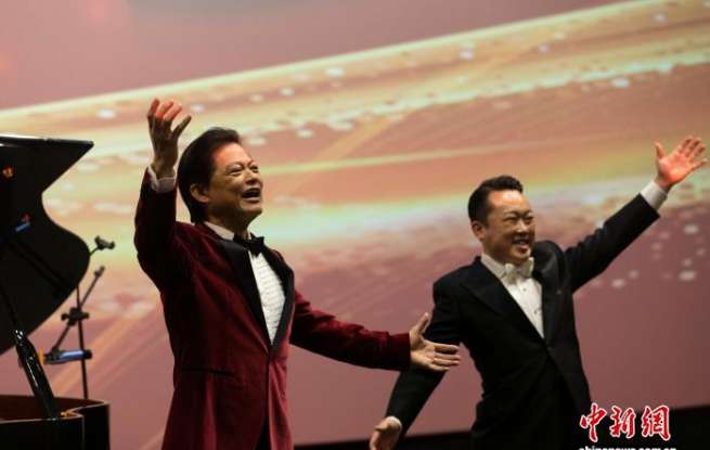 知名男高音莫华伦携香港歌剧院唱响宁夏中卫