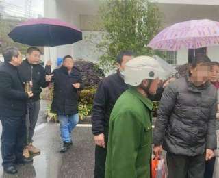 失散21年，郑某回家了！只用了1小时……