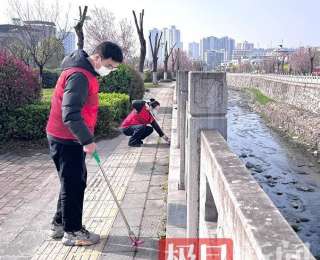 郧西县卫健局“志愿红”守水护水保健康