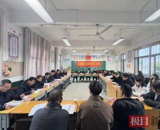 洪港镇：以“万事有解”思维抓教育，用爱与责任护航学生成长