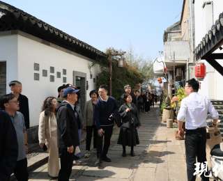 2026全国地方媒体总编辑看无锡｜在千年老街邂逅宜兴陶式生活