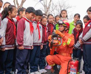 安全教育进校园