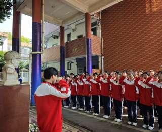 东西湖职校开展“清明祭英烈”主题教育实践活动