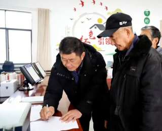 一本未写完的笔记 ——追记黄州区堵城镇外岭村党总支书记吴劲松