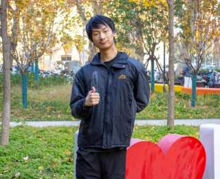 湖大保研学子赫贤辉24年逆天改命：“我好像一出生就呼吸困难！”