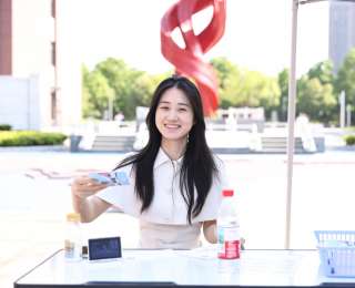 百廿名校开门迎客，这场“有温度”的校园文化体验日圈粉无数