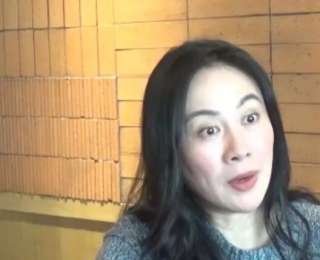 女星叶璇自曝父亲去世后至今未安葬，“保姆”卷走一半遗产，和继母一起成被告；网友：简直是现实版“苏大强”和“蔡根花”