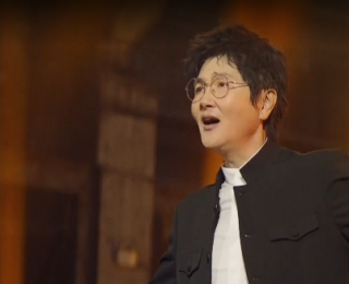 孙楠刚刚亮相，减肥瘦成“锥子脸”，网友大呼不敢认！