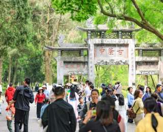 襄阳流量拉满！全国游客纷至沓来打卡千年古城
